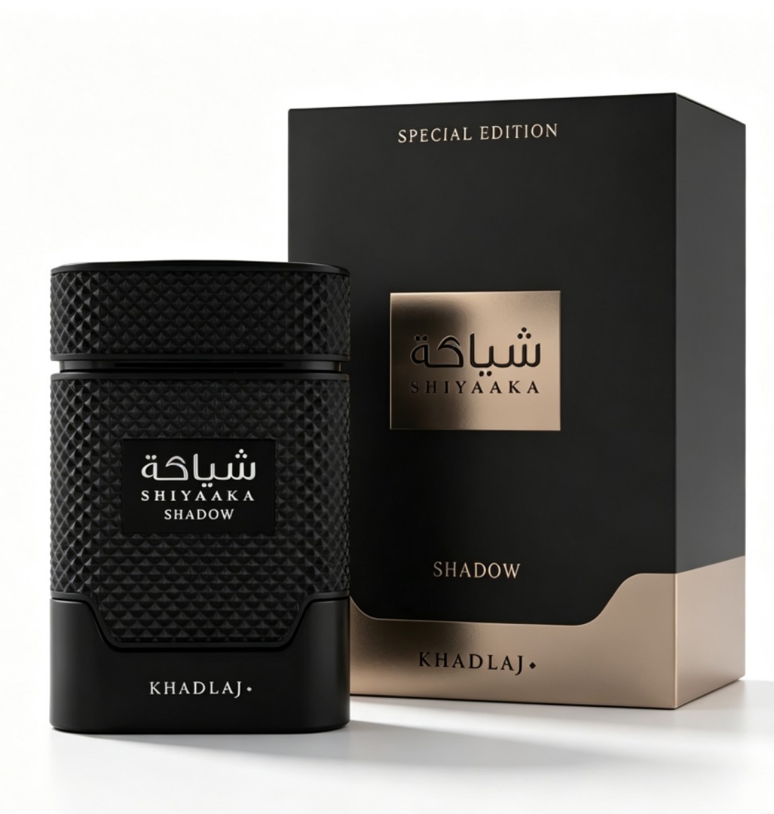 KHADLAJ의 흰색과 검은색이 조화된 중성적인 향수는 - Perfume Fragrance Jean Paul Gaultier Le Male 리뷰 및 가격